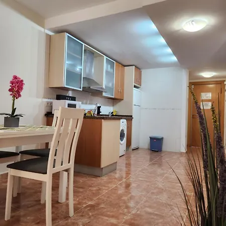 Apartment Bajo En Primera Linea De Vera-playa Con Piscina Privada!