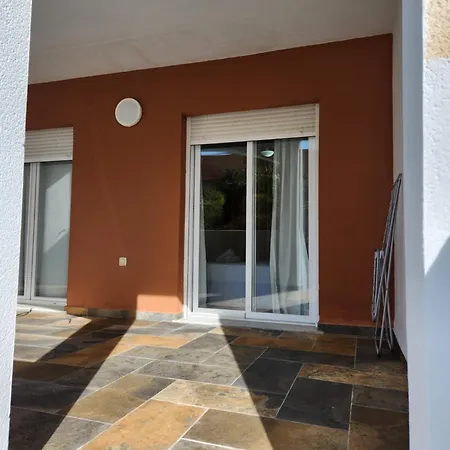 Bajo En Primera Linea De Vera-playa Con Piscina Privada! Apartment